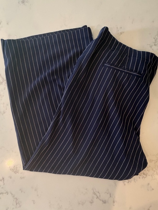 GAP Pants - GAP Navy with White Pinstripe Pleated Wide Leg Trousers
